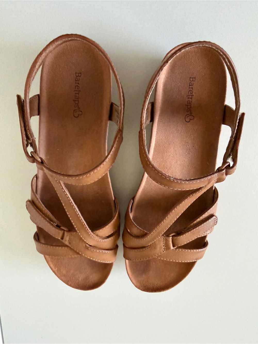 Baretraps‎ Jaxen Tan Strappy Sandals Mini Wedge Cushioned Insole Boho